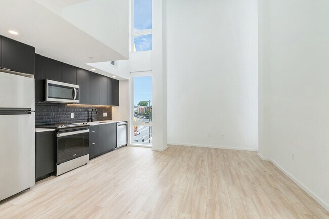 Photo - Signal House Unit Apt 2