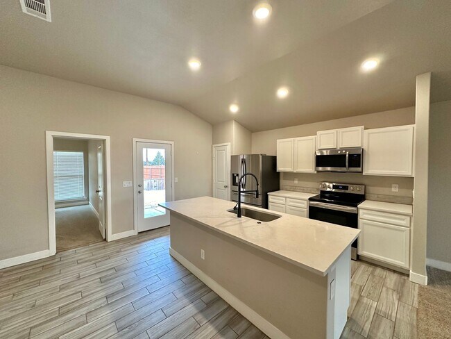 Photo - 3/2/2 in Frenship ISD! Upland Crossing!