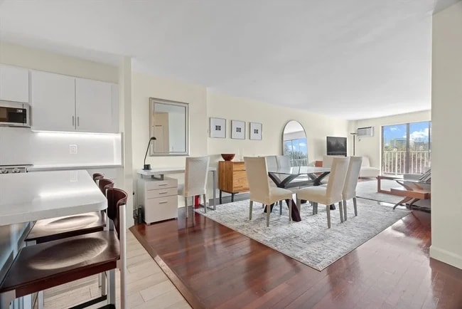 Photo - 131 Coolidge Ave Condo Unit #420
