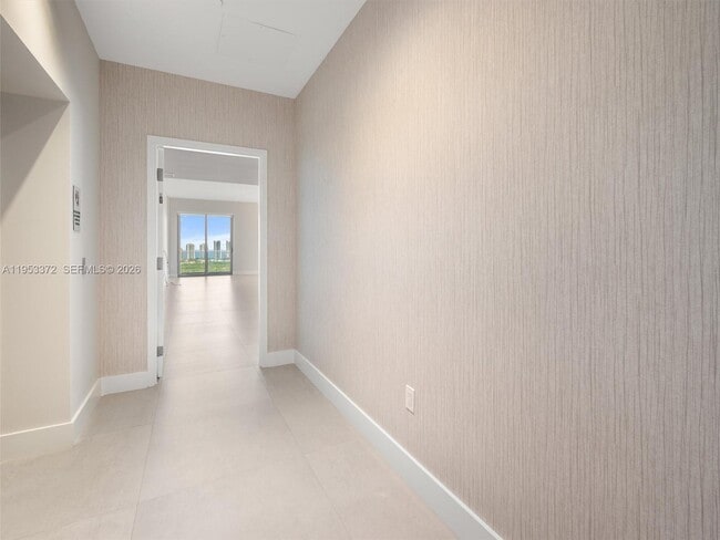 Photo - 16385 Biscayne Blvd Unit PH8