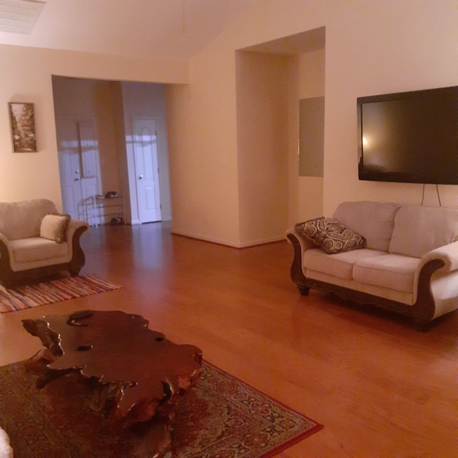 Photo - 5833 Kindley Dr