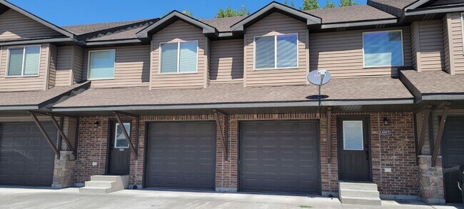 3 bedroom Townhome in Rigby! - 3 bedroom Townhome in Rigby!