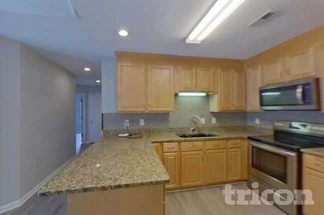 Photo - 113 Cobblestone Cir