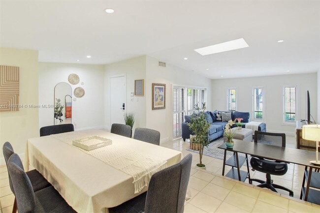 Photo - 10629 SW 74th Terrace Townhome