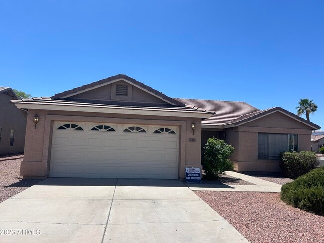 Building Photo - 16112 N 138th Dr