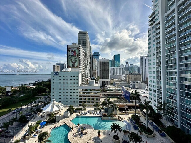 Building Photo - 244 Biscayne Blvd Unit 4307