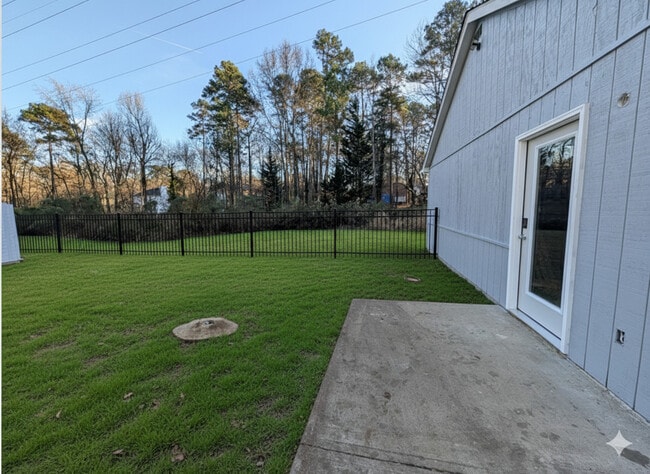 Photo - 3211 Winding Trail