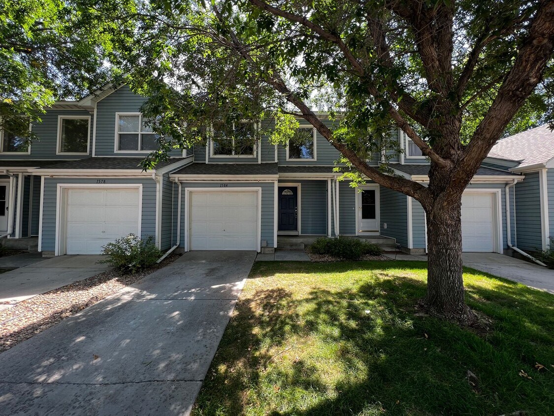 Wonderful 2-Bedroom Townhome in North Love... - Wonderful 2-Bedroom Townhome in North Love...