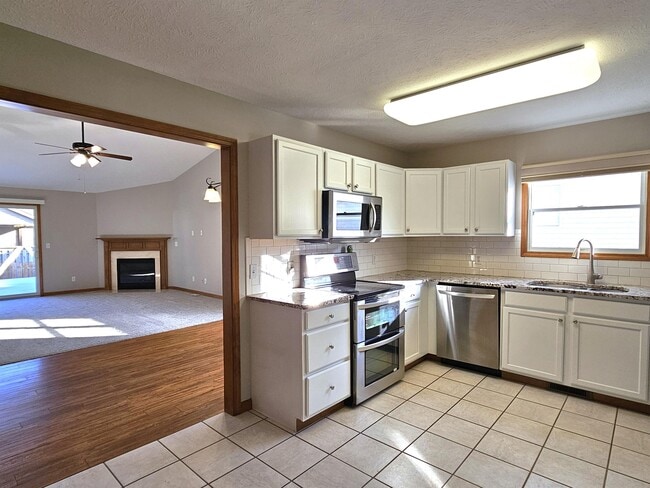Photo - 2802 Cronin Dr