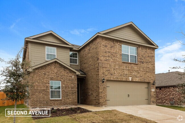 Building Photo - 2100 Jeanine Dr Rental