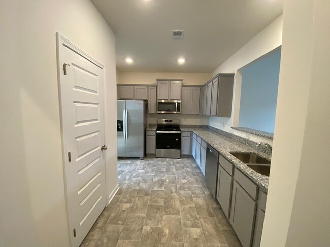 Kitchen1 - 4290 Callum Ct Townhome