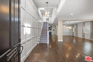 Photo - 1147 Centinela Ave