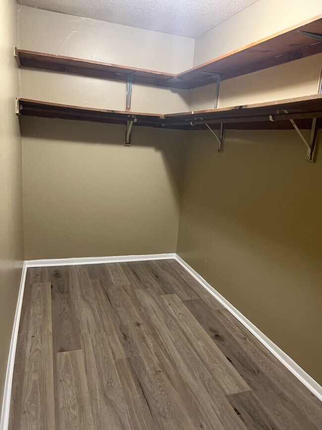 Photo - Sulphur- 1 Bedroom 1 Bath Apartment