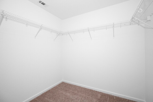 Photo - 10825 Emerick St