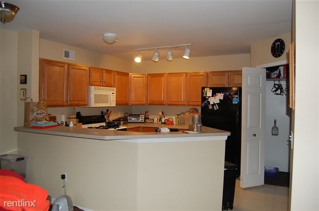 Photo - 9924 E Berry Dr