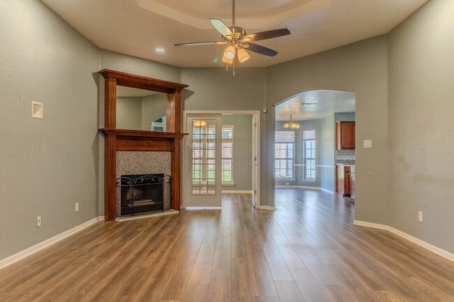 Photo - "Charming and Spacious 1,575 Sq Ft Home with 3-Bedroom Retreat with 2 Full Baths!"