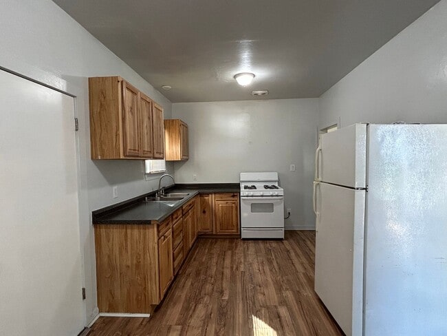 Photo - 8 Acacia Ave