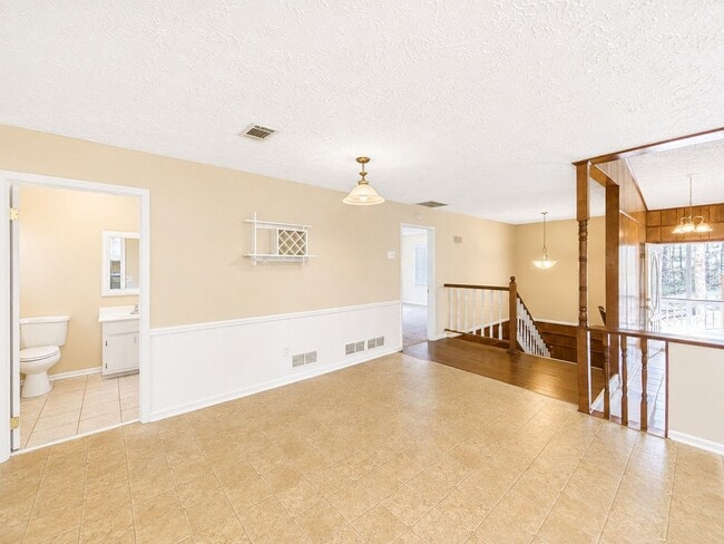 Photo - 3531 Gilleland Ext