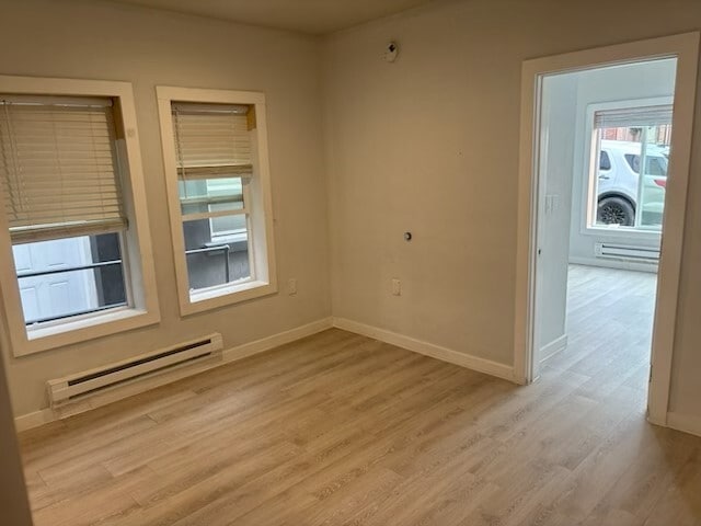 Living room - 1214 S Holgate St Unit C2