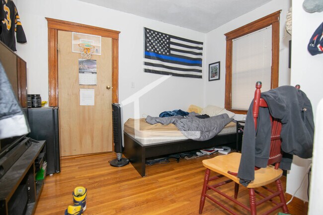 Photo - 230 S Huntington Ave Unit 2