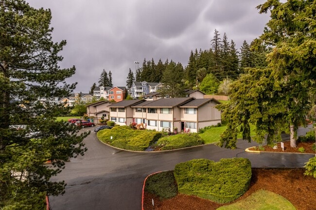 Hillsider 50 Apartments