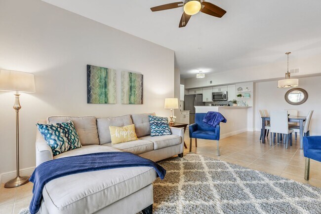 Photo - ** NAPOLI ** 2 BED / 2 BATH - CONDO - TURN...