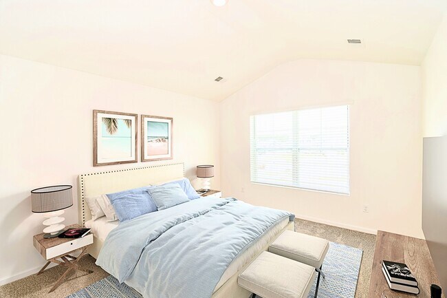 Photo - 108 Striker Rd