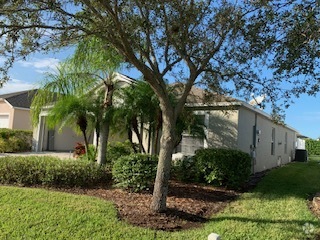 Building Photo - 879 Greenleaf Cir Rental
