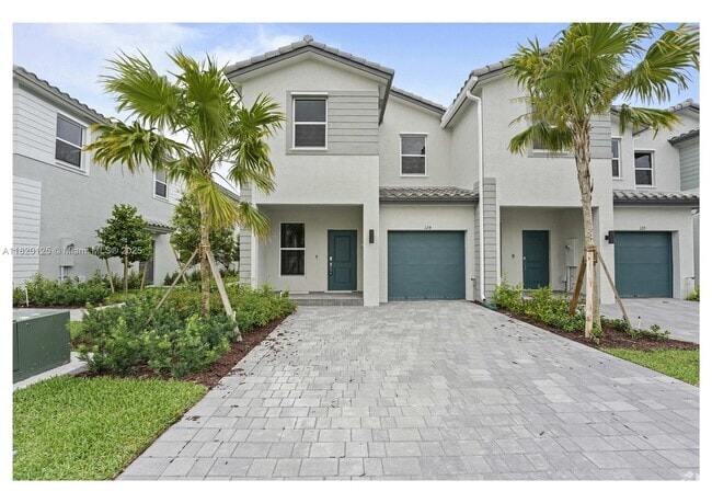 Building Photo - 124 SW 184th Way Rental