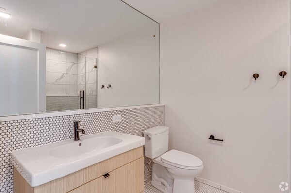 Photo - 9-11 Burney St Unidad 305