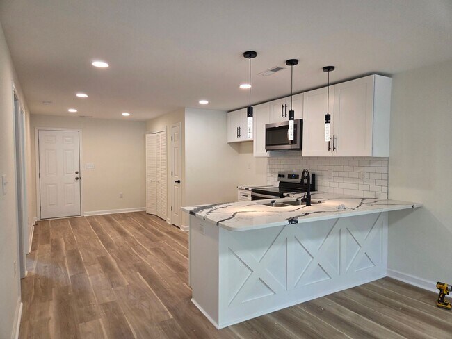 Photo - 3 bedroom house in Concord