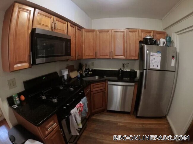 Photo - 241 Freeman St Apartment Unit B