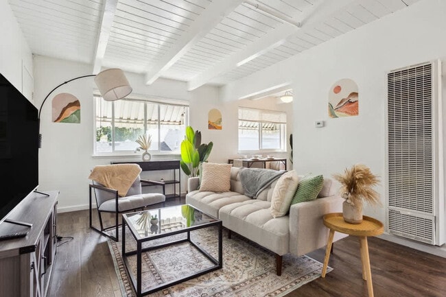 Building Photo - 2312 Bonar St Unit ID1310764P Rental