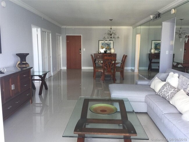 Building Photo - 3901 S Ocean Dr Unit 14E