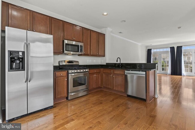 Photo - 15641 John Diskin Cir