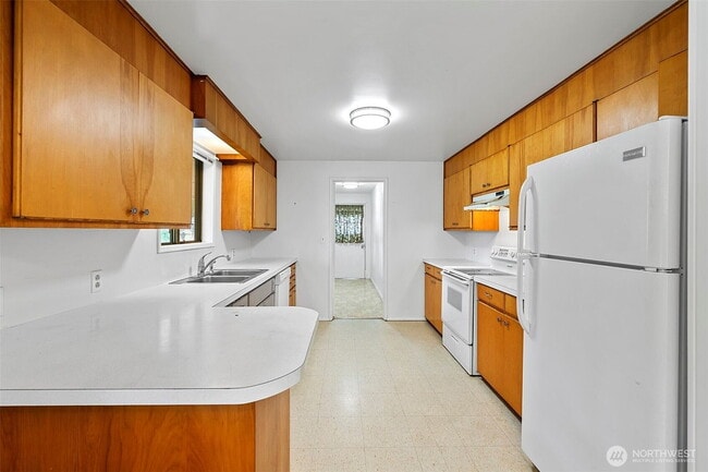 Photo - "Charming 3-Bed, 2-Bath Home in Everett – Your Perfect Retreat Awaits!"