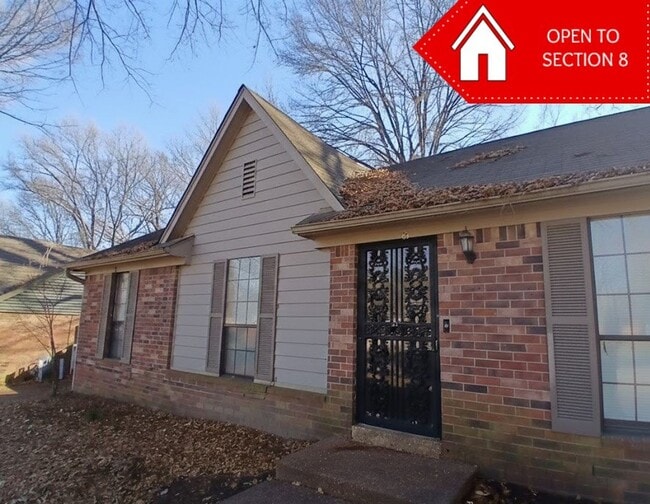 Building Photo - Spacious Home on Quiet Street - Open To Section 8