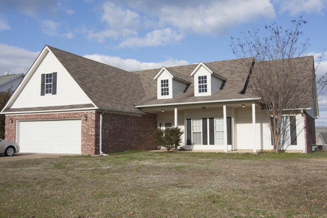 Photo - Garden Terrace