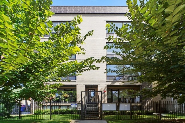 Building Photo - 117 S Bell Ave Rental