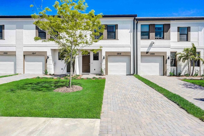 Building Photo - The Stellar at Masters Avenue Rental