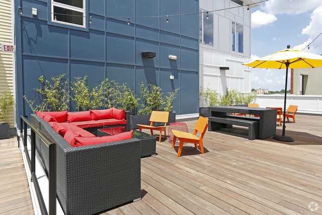 Roof-Top Terrace - The Element At Ghent