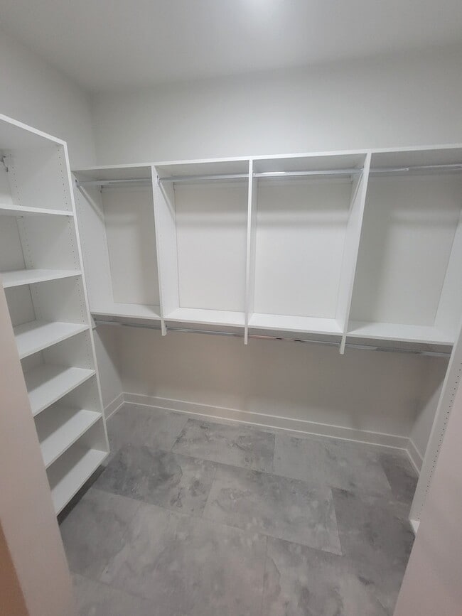 Photo - 302 W Liberty Dr Unidad 206