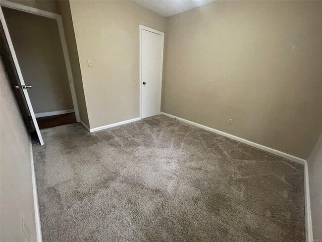 Photo - 112 Richmond Way