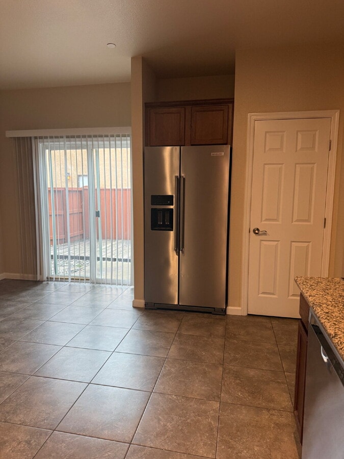 Photo - 669 Mission De Oro Dr