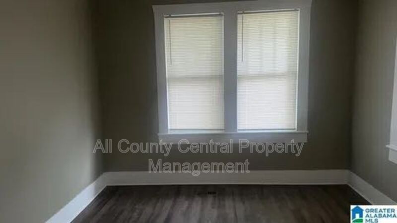 Photo - 775 81st Pl S