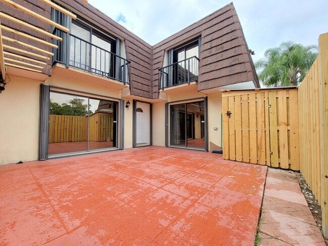 Photo - 1522 15th Ln
