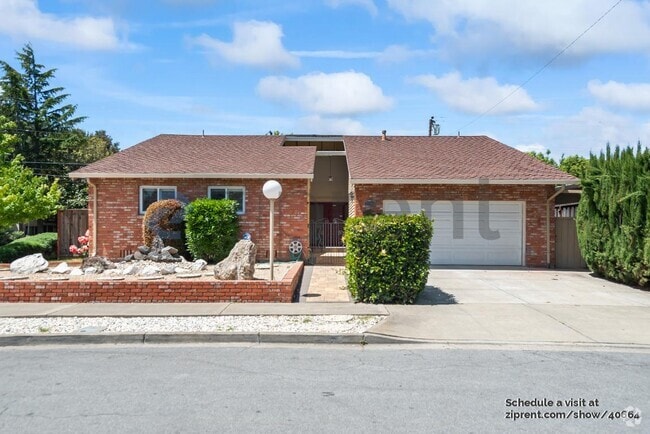 Building Photo - 38596 Athy St Rental