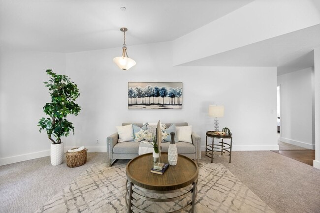 Photo - Bright & Spacious 2 Bedroom, 2 Bath Apartment in Fremont! Unit V