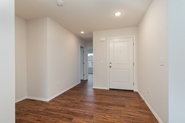 Photo - 376 W Granada St