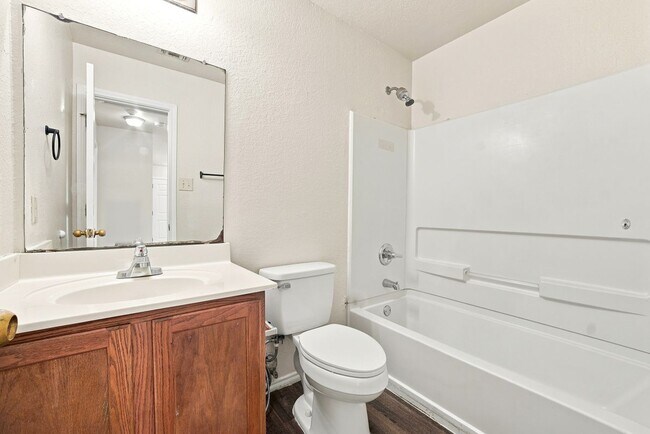Photo - 9130 Dublin Heights